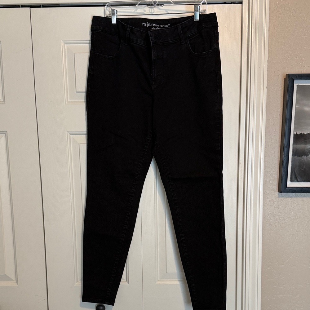 Maurices Classic Black Skinny Jeans